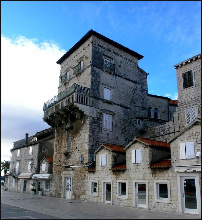 Apartment Fabijanko Oldtown Trogir Eksteriør billede