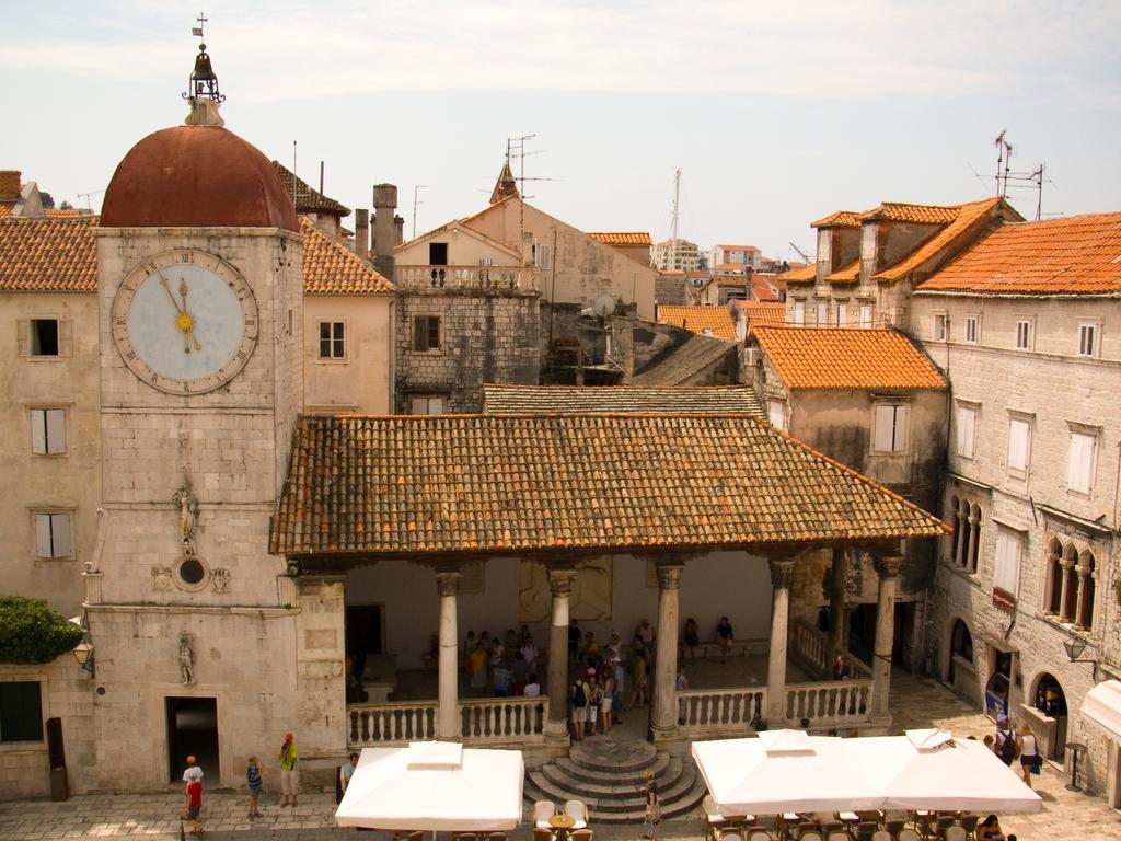 Apartment Fabijanko Oldtown Trogir Eksteriør billede